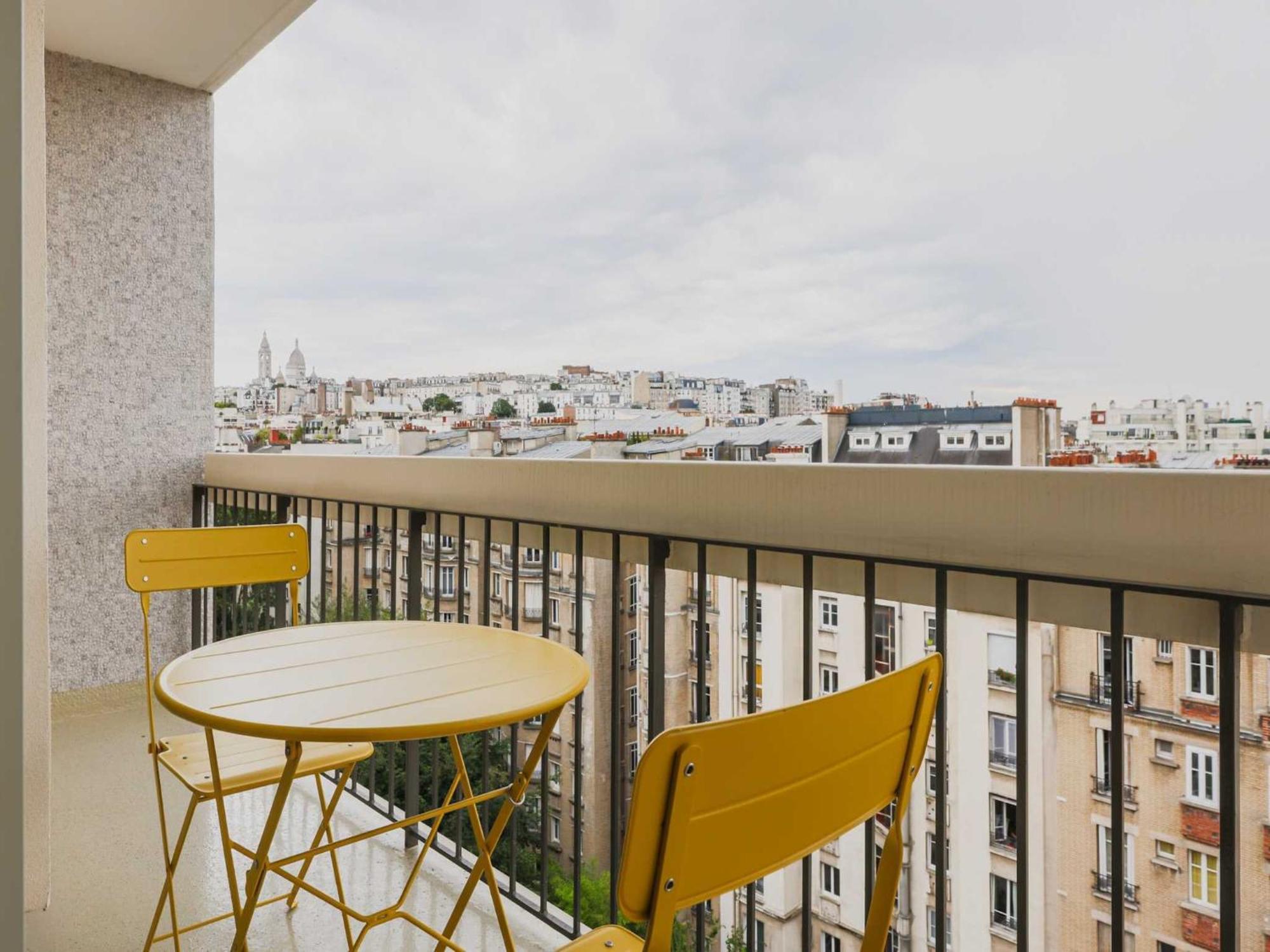Exceptional 2 Balconies - 2bd 4p - Montmartre