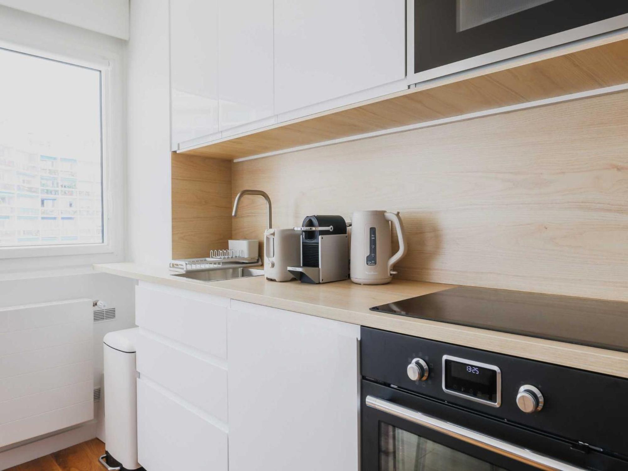 Exceptional 2 Balconies - 2bd 4p - Montmartre * Paris