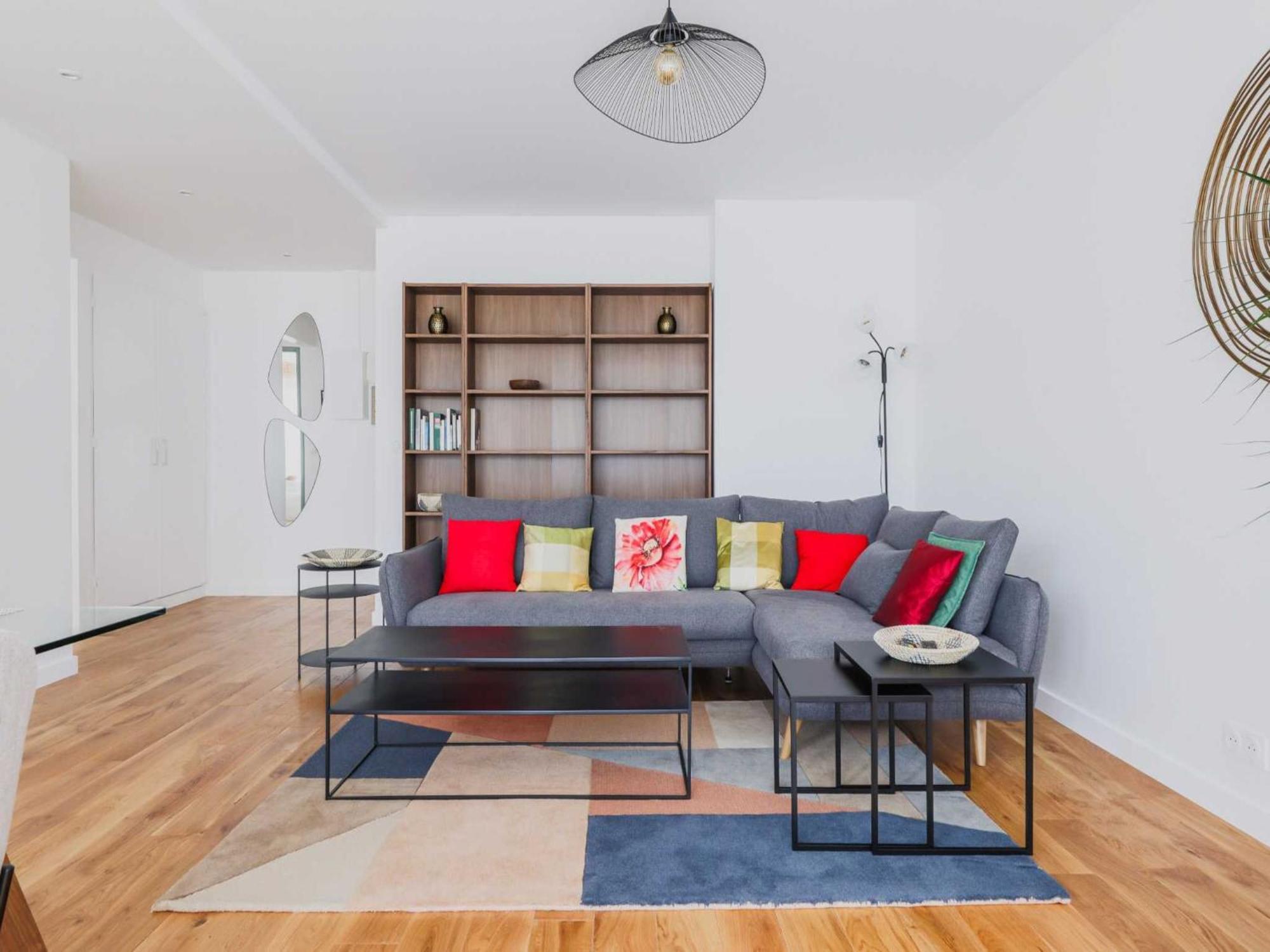 Exceptional 2 Balconies - 2bd 4p - Montmartre * Paris